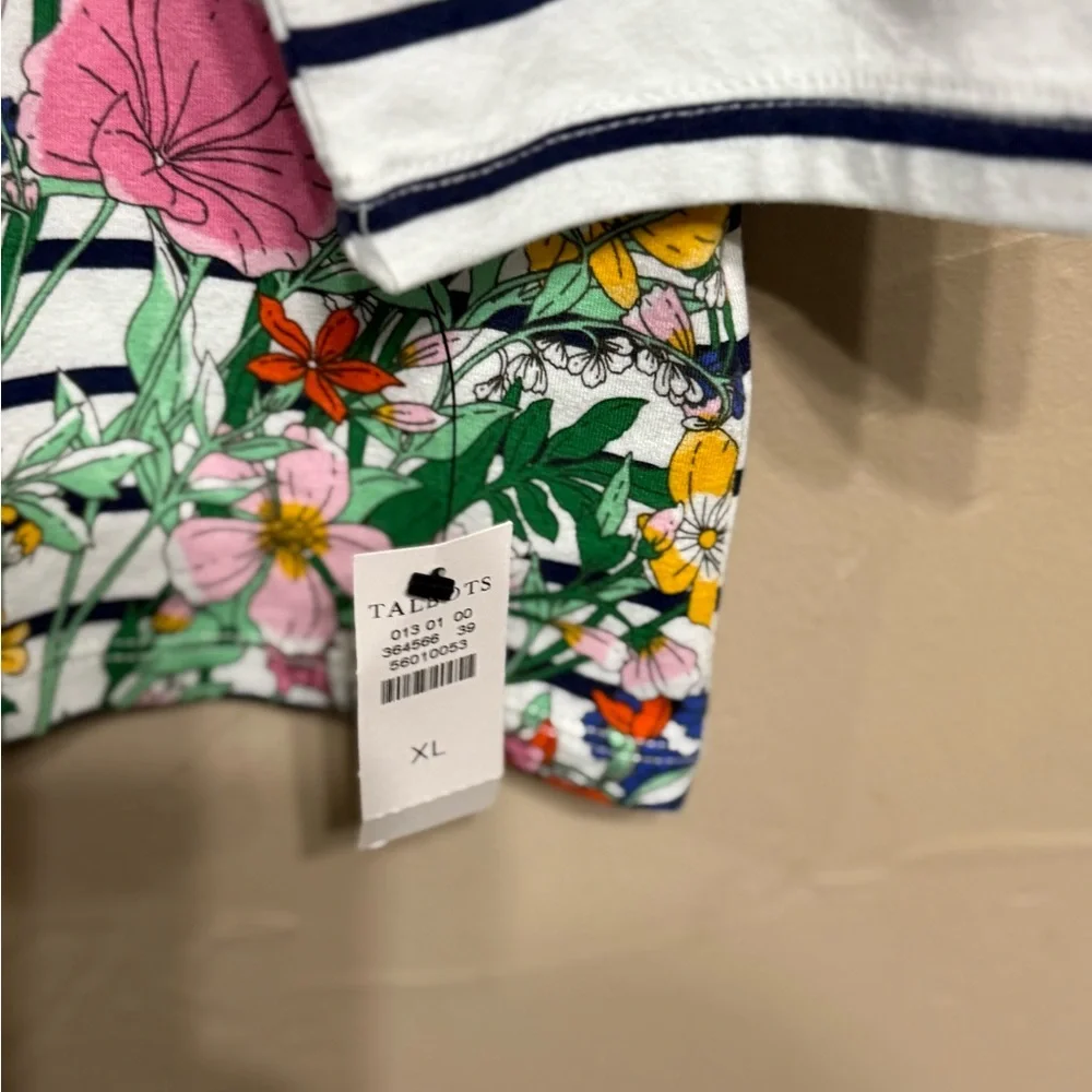 Talbots White & Black Striped Fitted Floral Embellished Long Sleeve Tee NWT - Picture 5 of 5